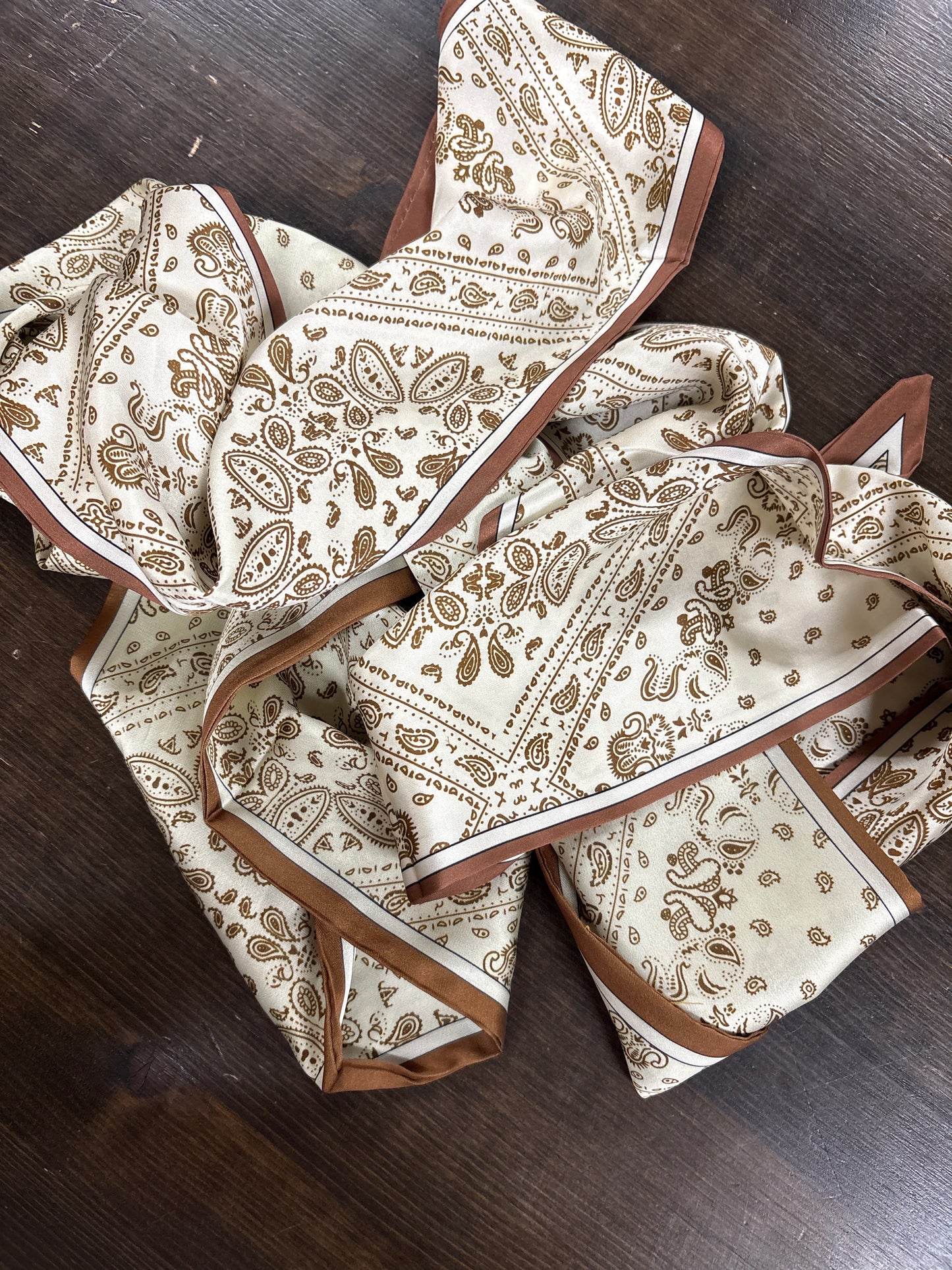 The Paisley Fall Twilly