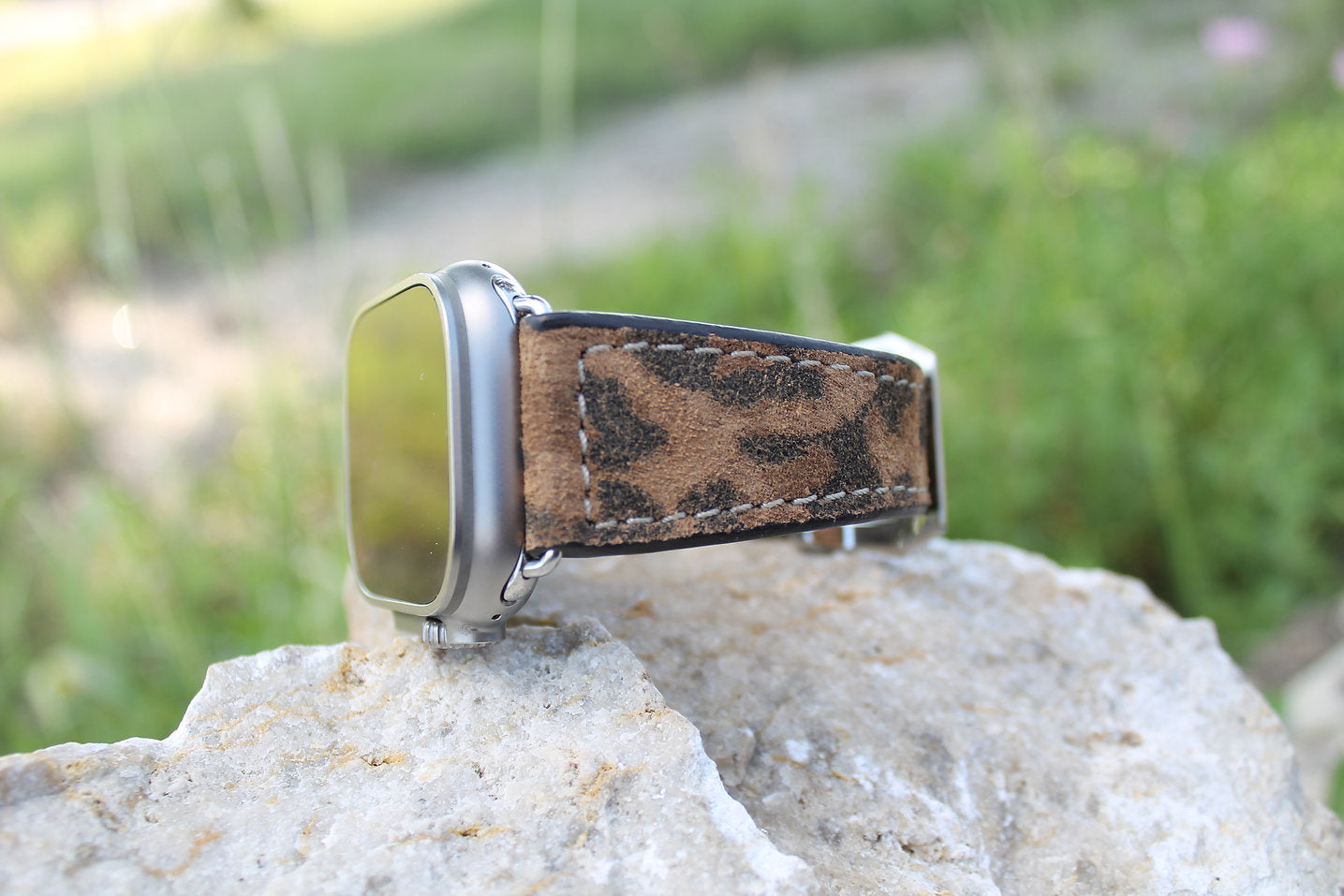Leather Apple Watch Cheetah Print Band