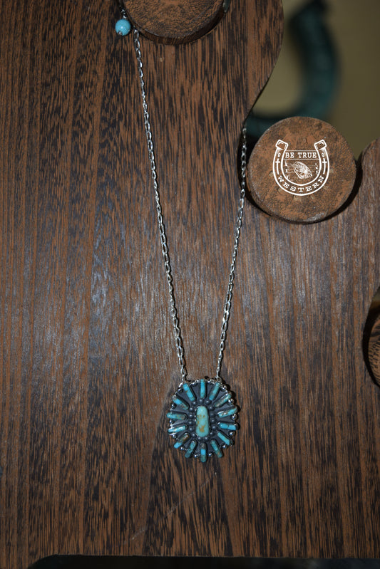 The Oval Cluster Necklace