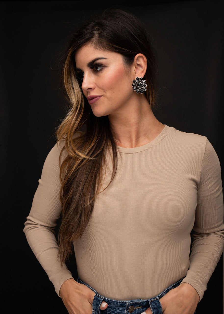 The Black Flower Cluster Earrings