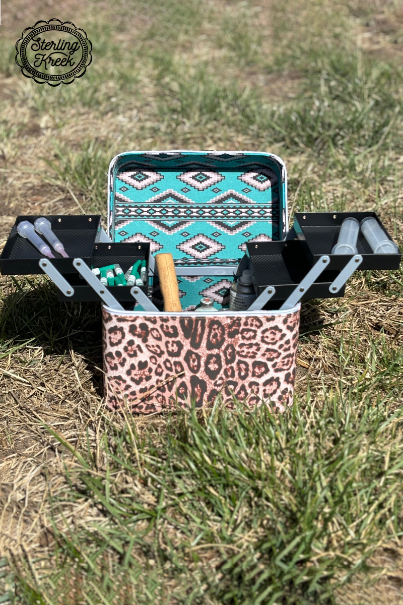The Wildly Western Beauty Kamoodle Makeup Box/Case