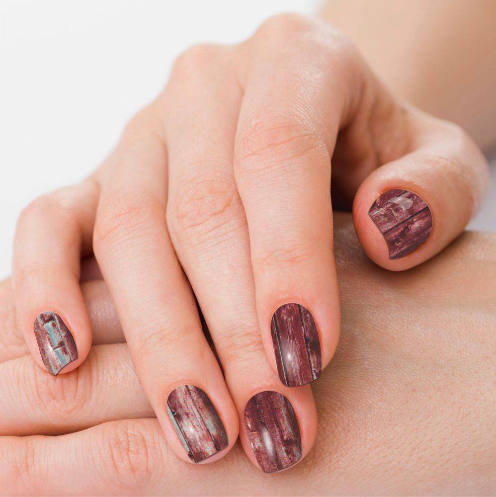 Born in a Barn Nails