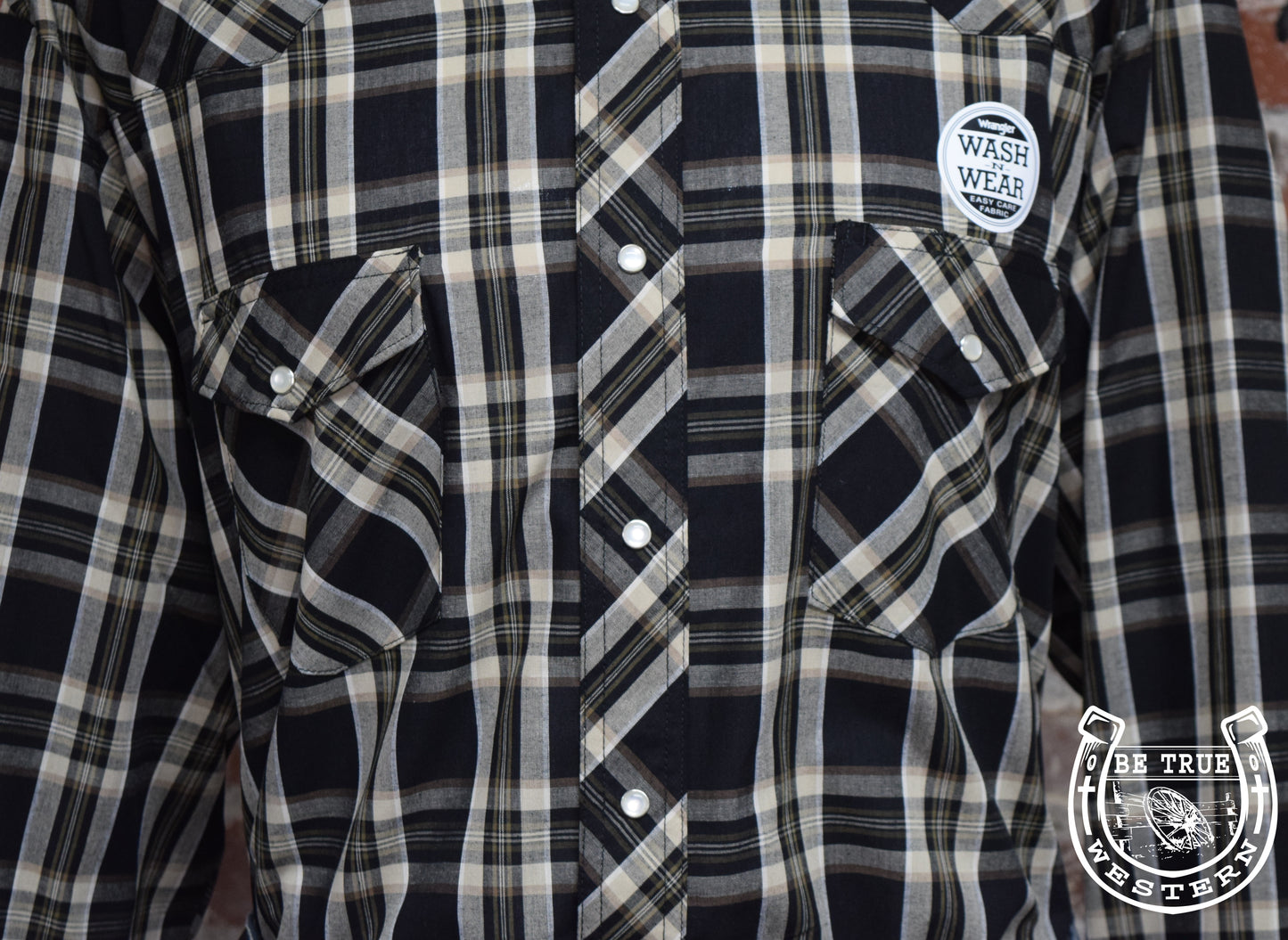 Wrangler 2X-Large Black and Cream Plaid Long Sleeve