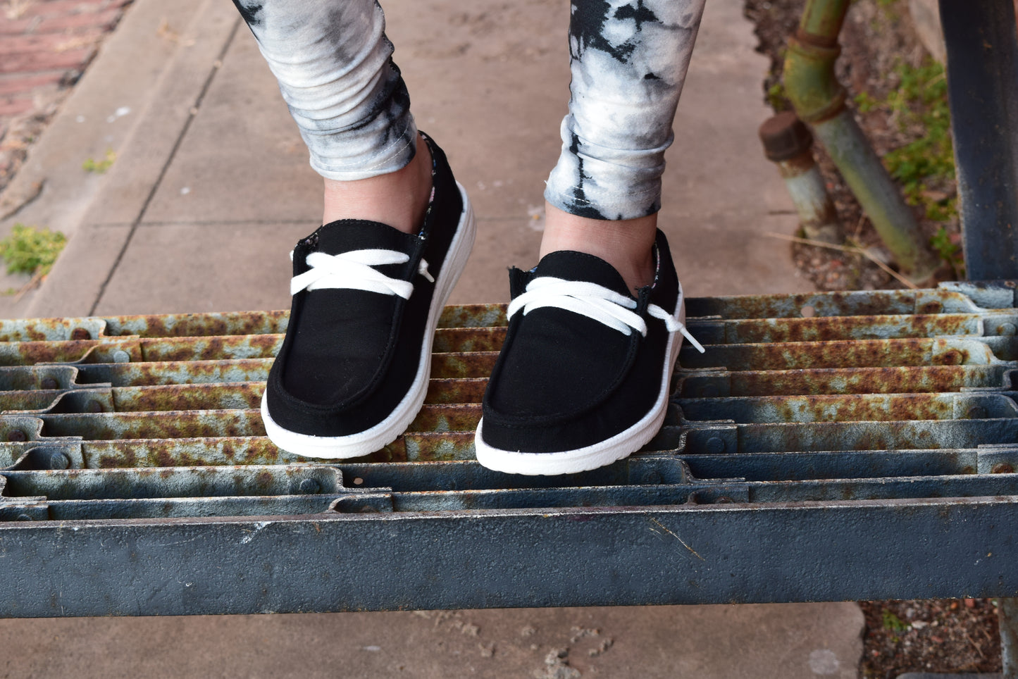 Youth Gypsy Jazz Charming Black Slip on Shoe