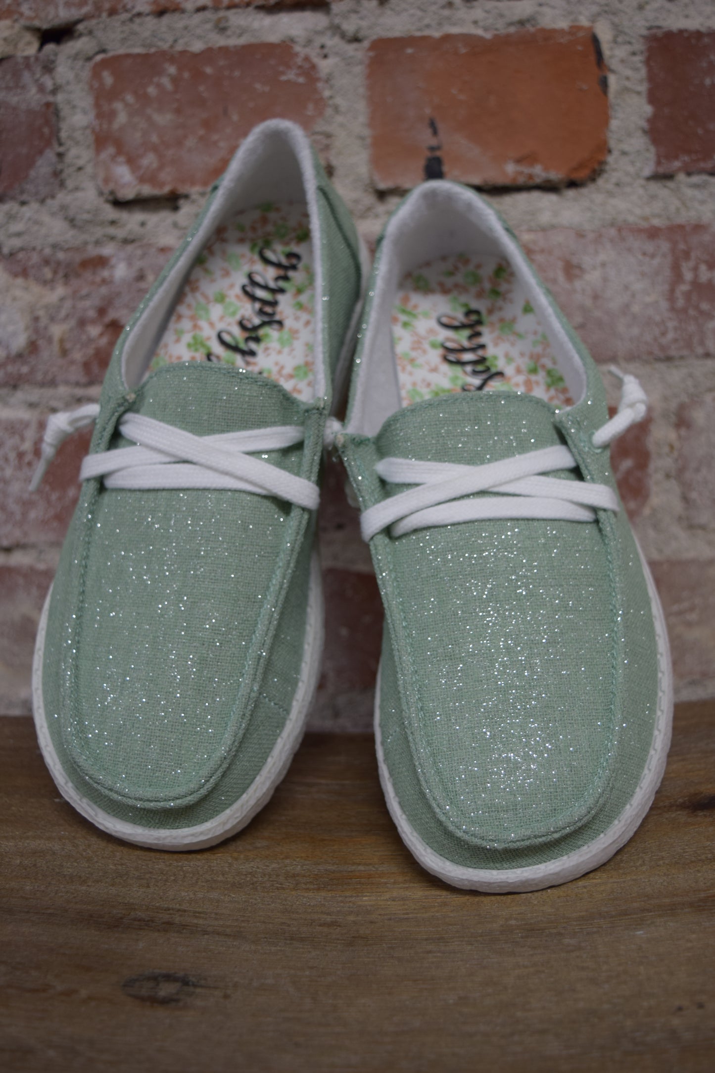 The Holly Shine Mint Shoes