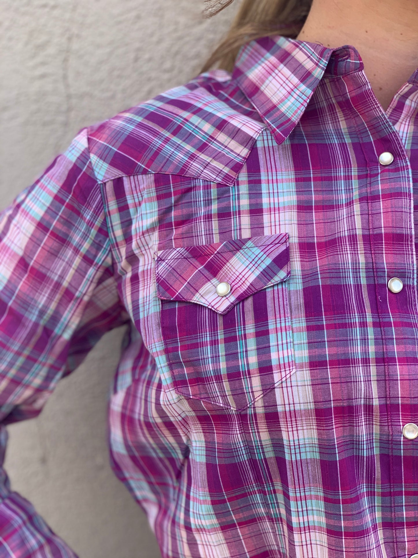 Women's Wrangler Multi-Color Plaid Western Snap Shirt (Multiple Colors)