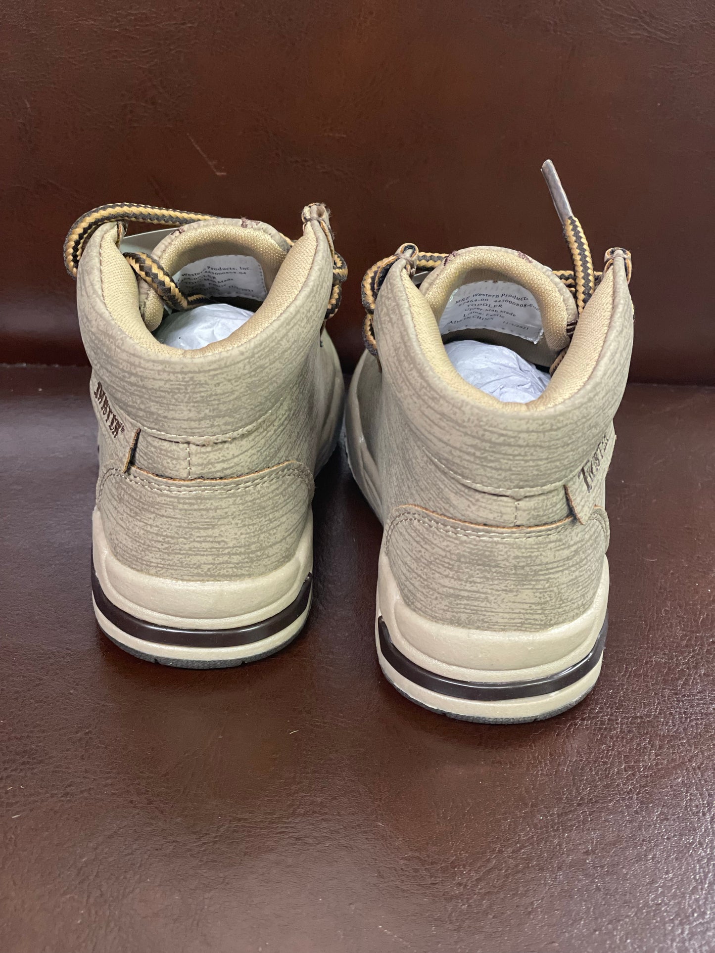 The Jackson Barbed Wire Casual Children's Shoe