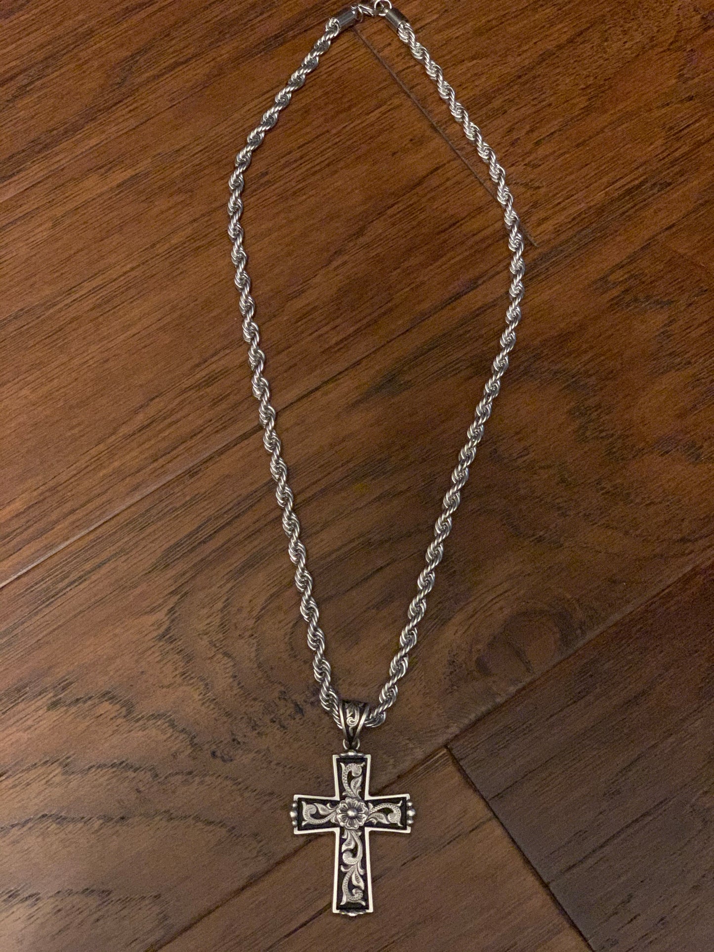 Men's Twister Cross Necklace
