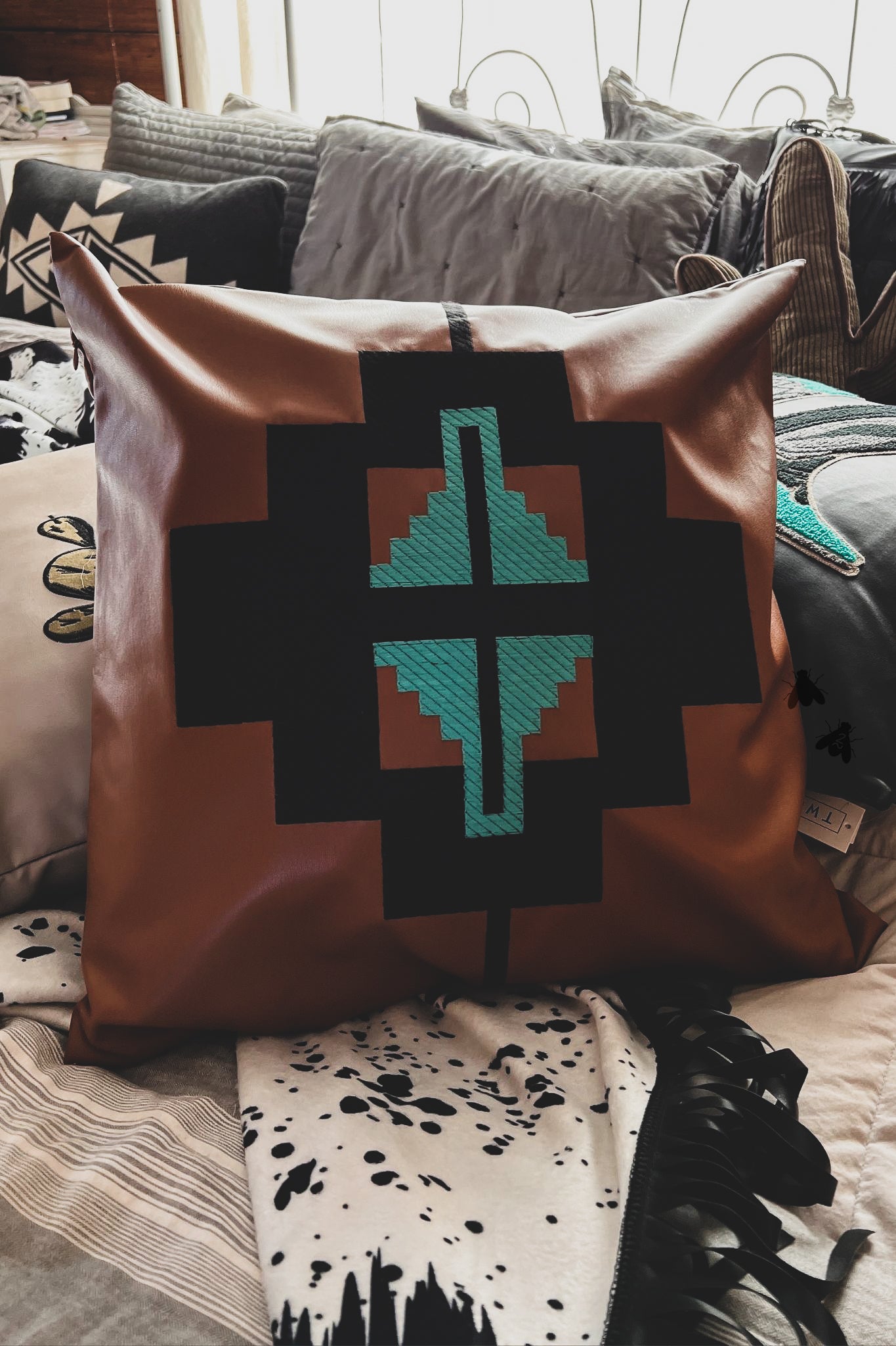 The 2fly Pillow Cases