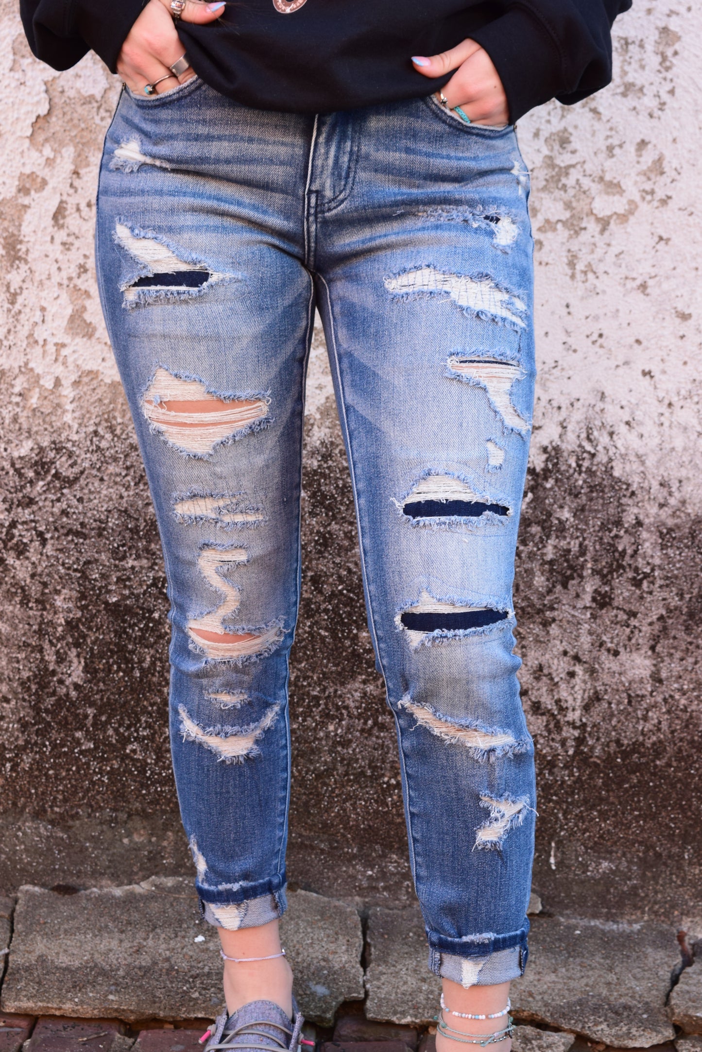 The Toni Mid Rise Kancan Ankle Skinny Jean