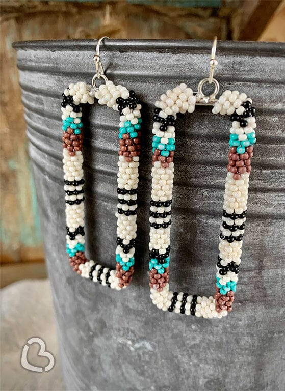 The Ivory Rectangle Sead Bead Earrings