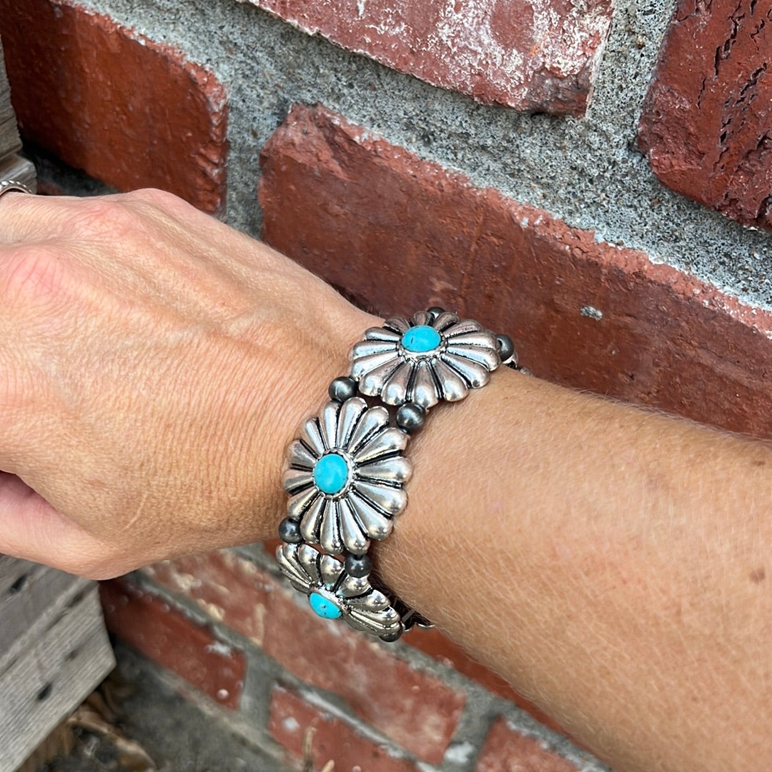 The Turquoise Concho Stretch Bracelet