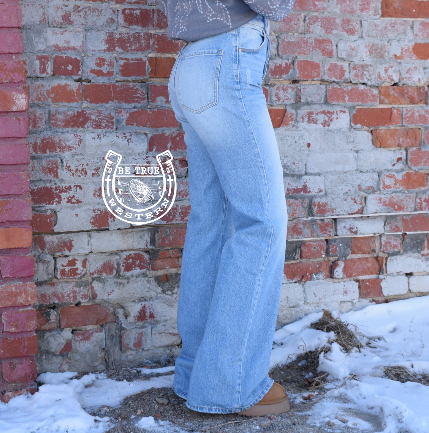 The Janna High Rise 90's Flare Pants