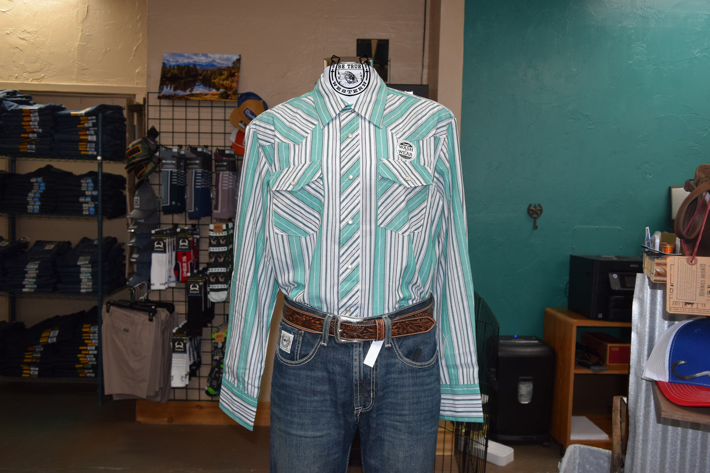 The Wrangler Mint Pearl Snap Men's Button Up Shirt