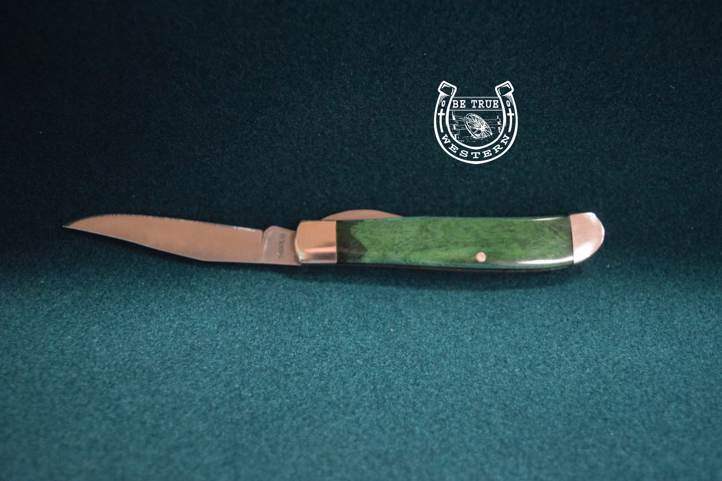 The Liner Lock One Blade Trapper Knife by Moore Maker