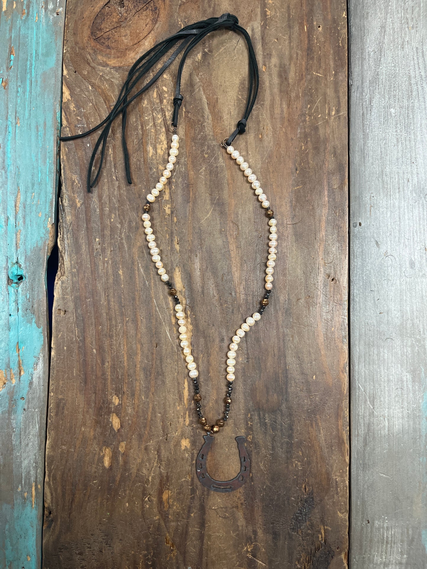 The Pearl Horseshoe Necklace