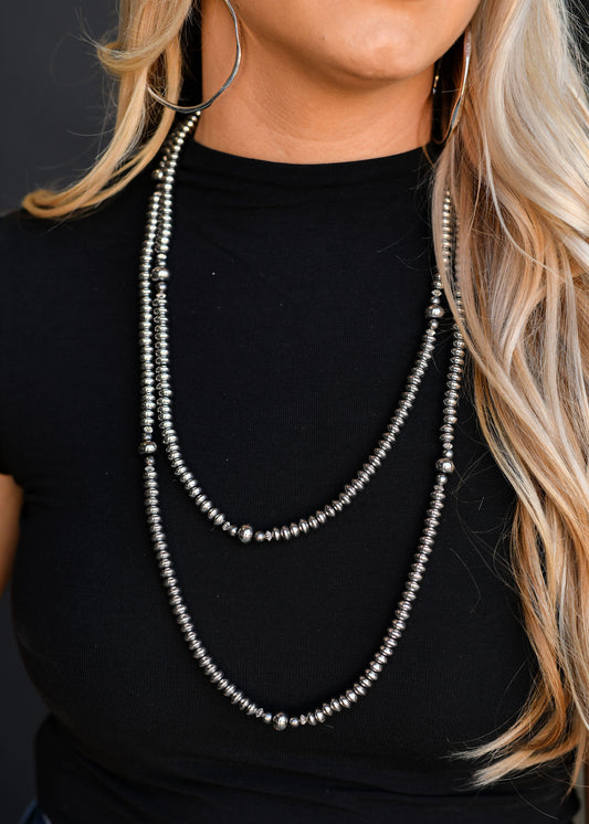 The Silver Disc Beaded Necklace