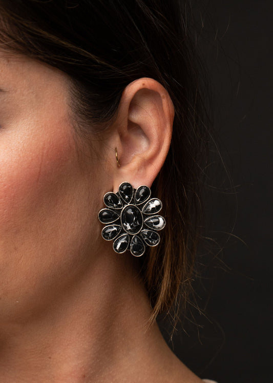 The Black Flower Cluster Earrings