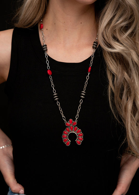 The Link Chain Necklace with Red Naja Pedant