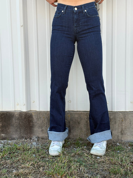 The DOJO Classical 7 For All Man Kind Jean