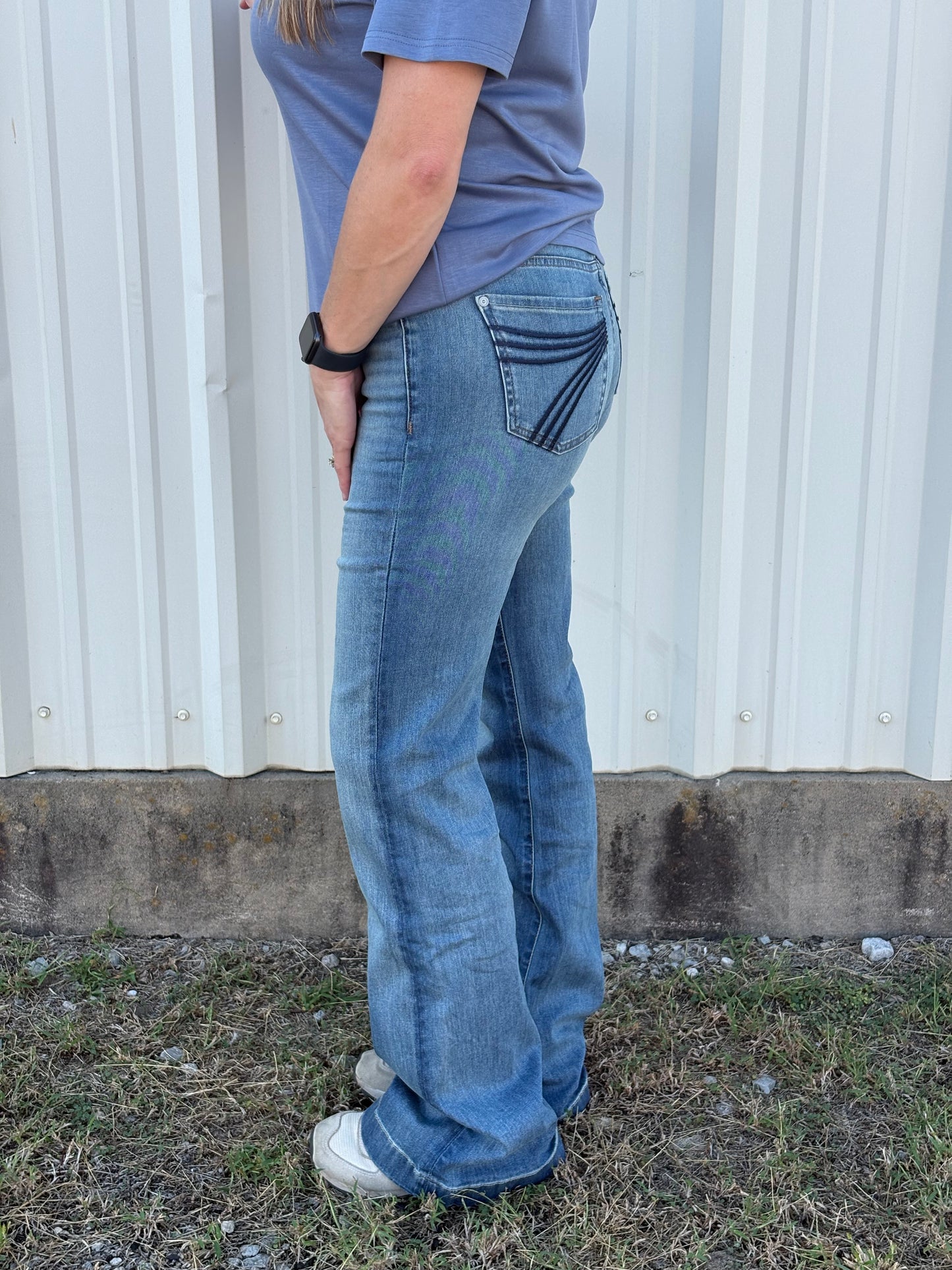 The DOJO Distress Authentic Light 7 For All Man Kind Jean