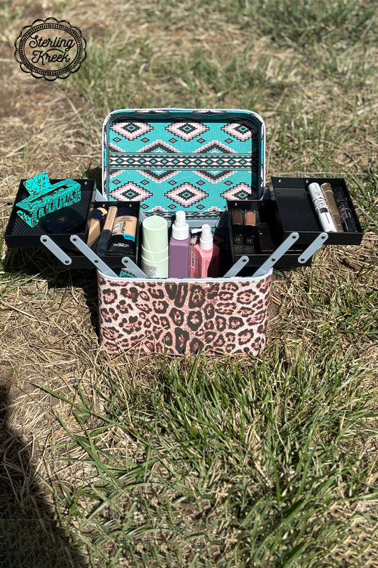 The Wildly Western Beauty Kamoodle Makeup Box/Case