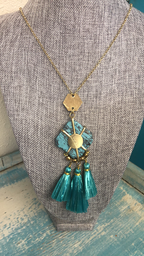 The Turquoise Lagoon Necklace