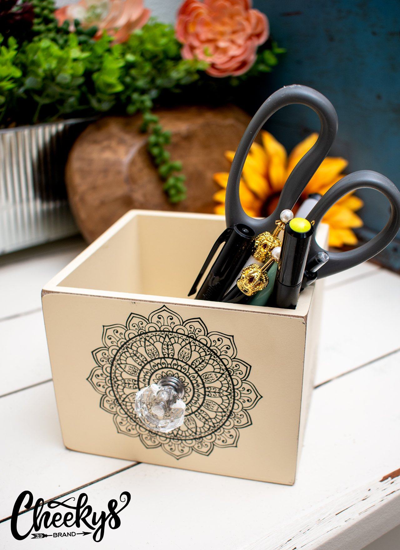 The Sophia Makeup Brush and Pencil Holder