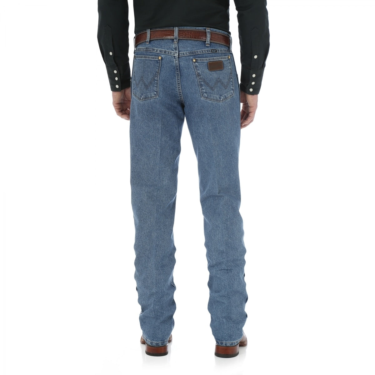 Wrangler Premium Performance Cool Vantage Cowboy Cut Regular Fit Jean